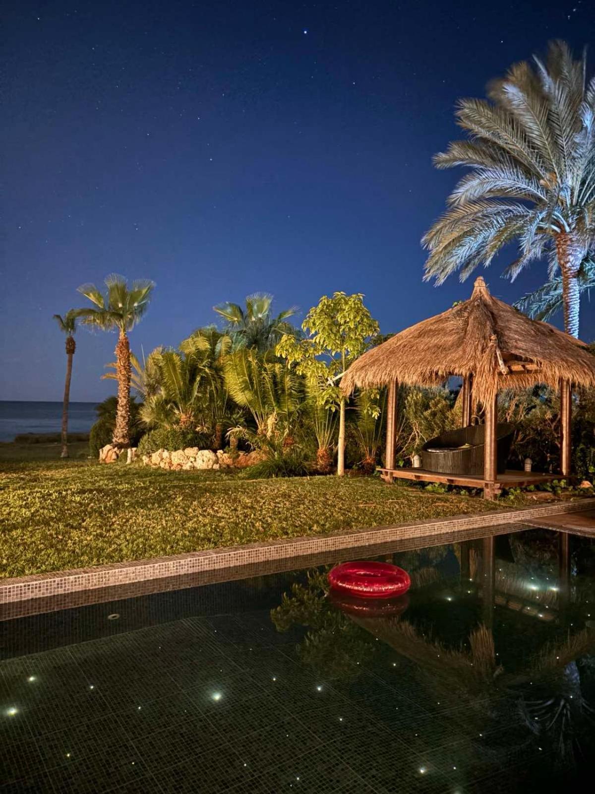 Balinese Villa Agia Napa Buitenkant foto